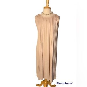 🆕️ Chiarabertani Silk Pleated bell Pink Dress size medium